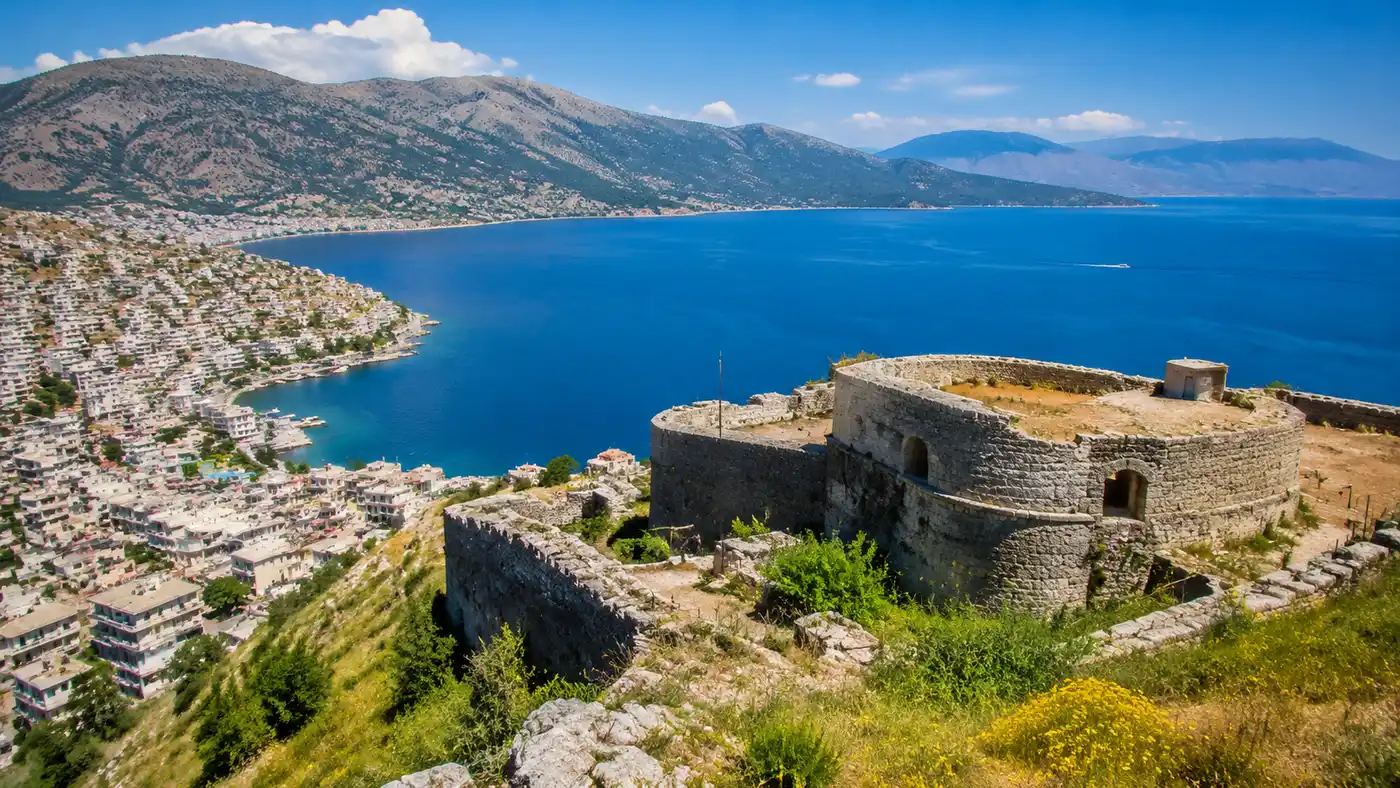 How to Get to Lekursi Castle: Transport & Directions